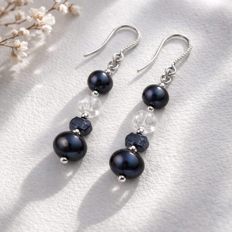 Dabīgo pērļu auskari "Tumšā elegance"